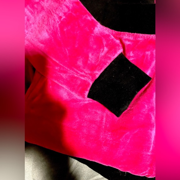 Authentic VS Sweatsuit one of a kind - Picture 10 of 15